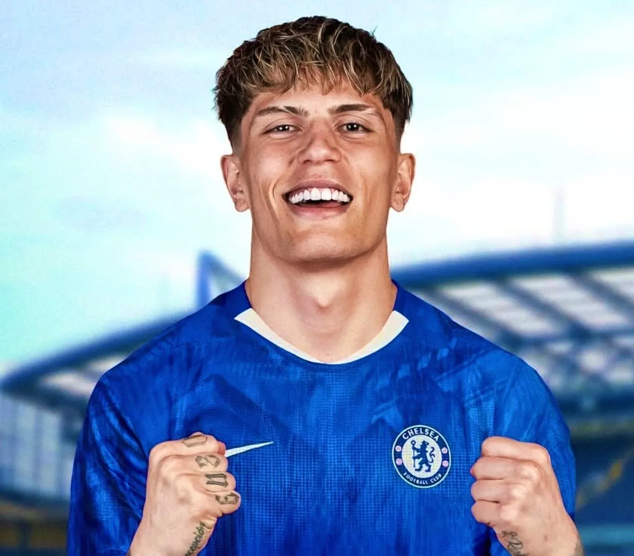 转会期欧冠传出新动向，费耶诺德完成体检，管理层表态：话题不断，数据趋势出现新变化的简单介绍