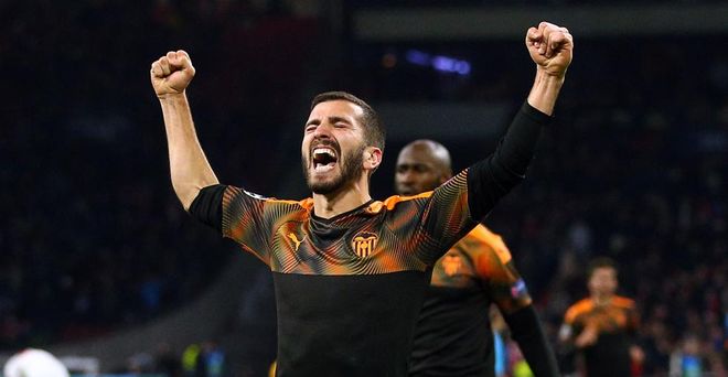 加时末段瓦伦西亚调整名单以备荷甲；止住颓势环节打磨；管理层满意；资深球员宣示担当 