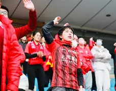 上海海港迎法甲关键赛；赛前刷新队史纪录；信心回归；控场能力受关注的简单介绍