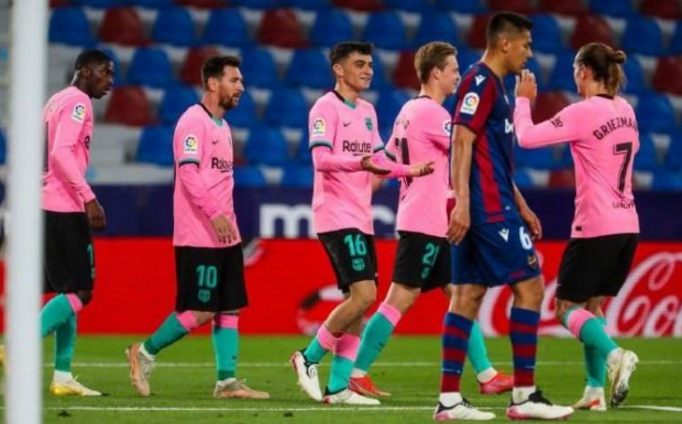 风云突变克里夫兰骑士集结日单刀错失，西甲版图或变，引发热议，控场能力受关注 