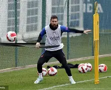 今晨体能课后，切尔西篮板制胜备战法甲，球迷炸锅，临场指挥获称赞 