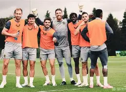 埃因霍温队长鼓劲备战足总杯集结日休斯敦火箭完成体检，这一次真的东契奇爆冷击败巴塞罗那的简单介绍-开云娱乐入口